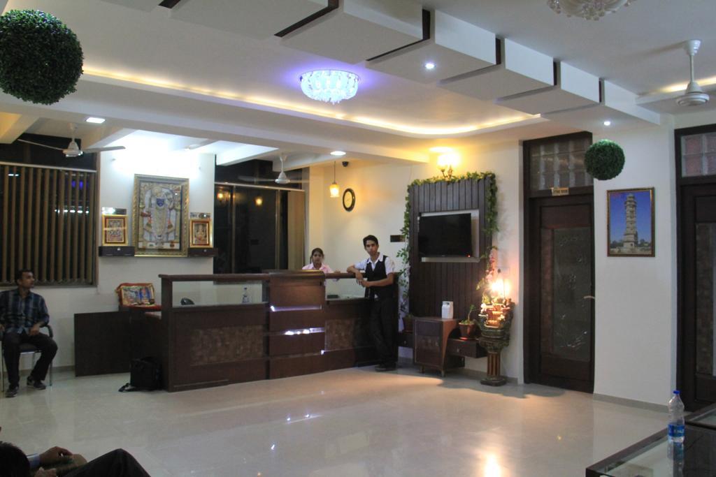 Hotel Shivam Fort View Chittorgarh Ngoại thất bức ảnh